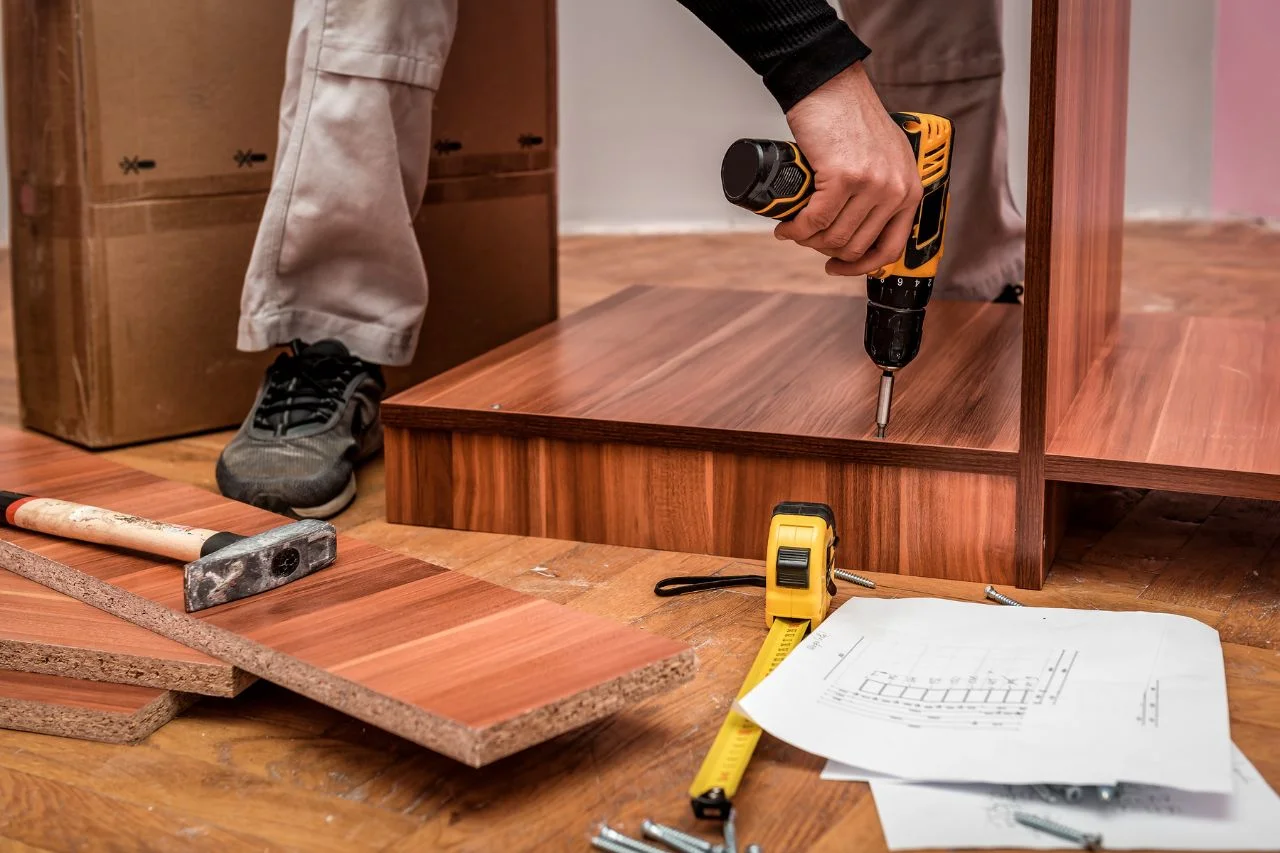 Carpentry & Furniture Assembly